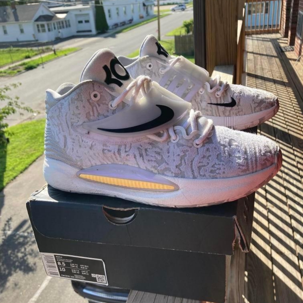 Nike kd 14 wolf Grey size 8.5 men's